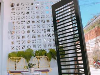 Nhà phố 5 tầng 2 mặt tiền kqh đường trước nhà 7m cách chợ đà lạt chỉ 2km giá 13,5 tỷ