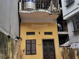 Bán nhà tặng đất trung tâm cầu giấy 63.1m² x 2 tầng ngõ rộng giá 11.9 tỷ