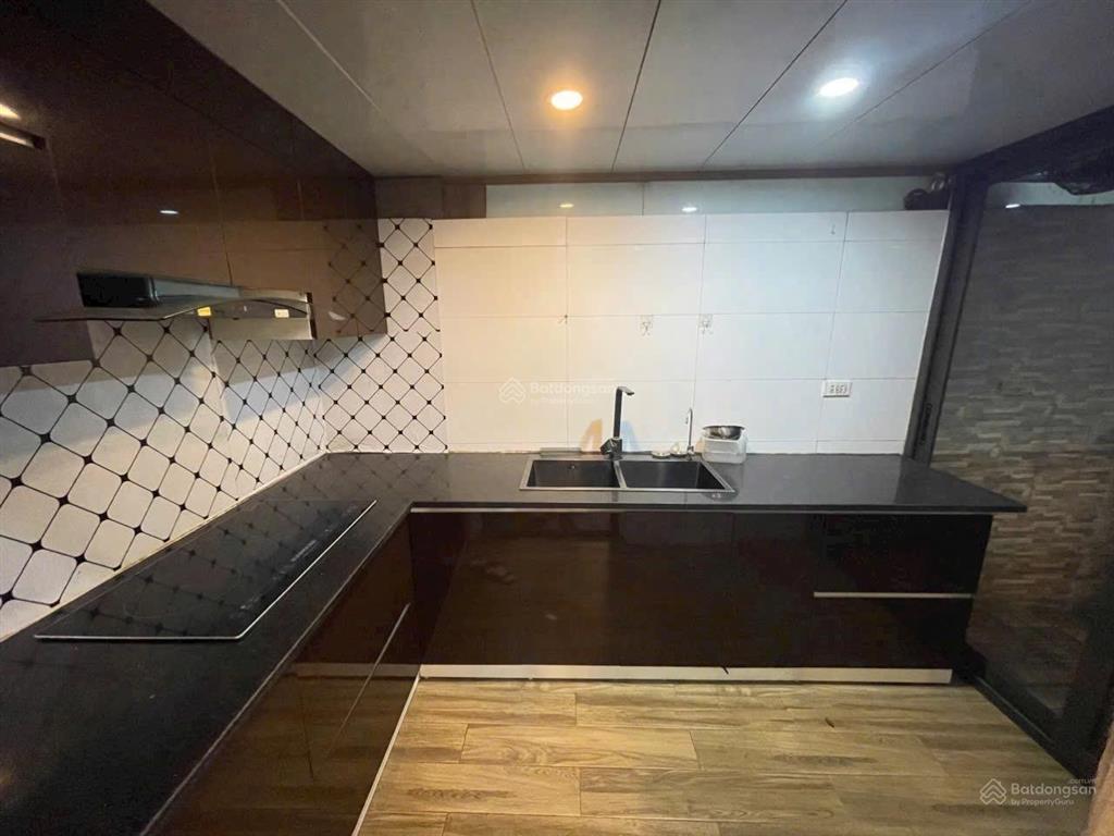 Hot hot chính chủ cần tiền bán gấp nhà full nội thất, đang có dòng tiền cho thuê 13tr/1tháng