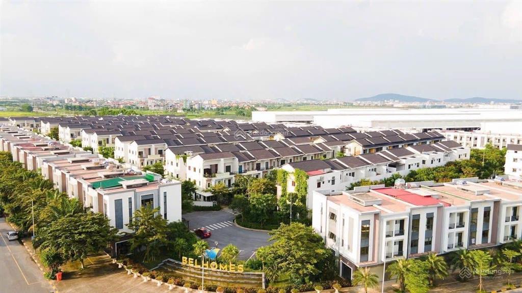 Hot hot chính chủ cần tiền bán gấp nhà full nội thất, đang có dòng tiền cho thuê 13tr/1tháng
