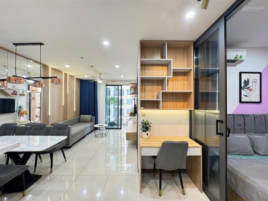 Căn hộ 61m2 tại hado centrosa garden, giá thỏa thuận, 2pn, 1wc, bán gấp