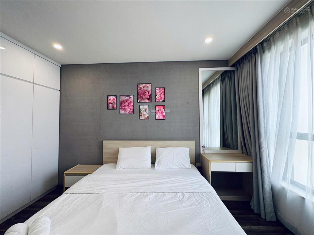 Bán trục căn hiếm 1 phòng ngủ+ đa năng full nội thất tầng trung có sổ hồng hà đô q10  ms nguyên