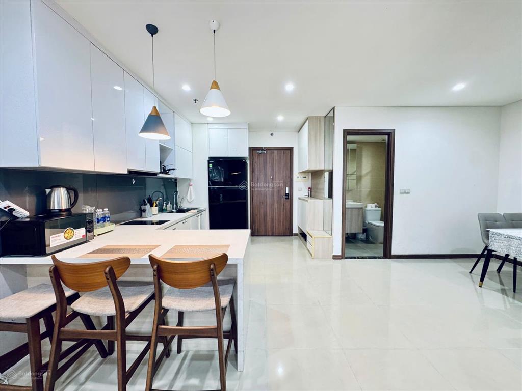 Bán trục căn hiếm 1 phòng ngủ+ đa năng full nội thất tầng trung có sổ hồng hà đô q10  ms nguyên
