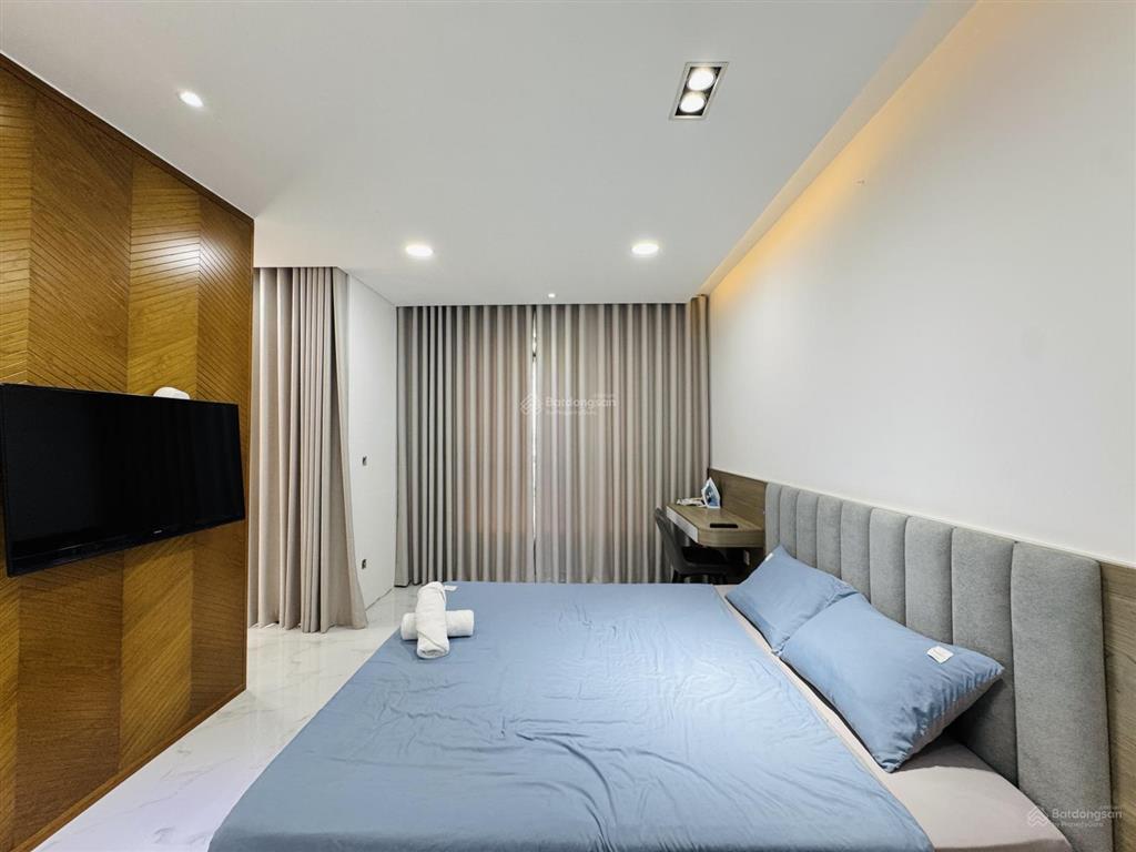 Bán căn hộ 108m2 tại hado centrosa garden, giá thỏa thuận, 2pn, 2wc
