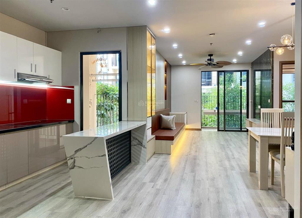 Bán căn hộ 2pn, 2wc tại hado centrosa garden, 79m2, 9,5 tỷ vnd