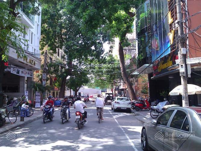 Bán nhà mp lô góc sát vincom ngay ngã tư mai hắc đế thái phiên 120m2 giá 65 tỷ,  0936 168 ***