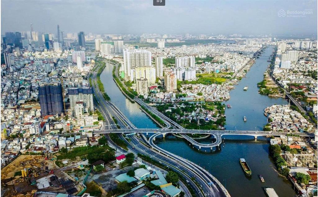 Nhà lô góc phố lạc long quân view hồ tây, kd đỉnh, vỉa hè rộng ô tô 160m2 mt 7m 50 tỷ  0936 168 ***