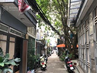 Nhà ngõ cực gần phồ ngay ngã tư trần khát chân giao phố huế 30m 5t 7,98 tỷ  a.hà 0936 168 ***