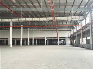 Cho thuê nhà xưởng ngoài kcn đức hòa, long an 7000m2 giá 260tr  pccc tự động  đường cont