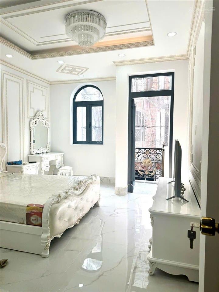 Bán nhà riêng 55m2 mt ngay lò gốm  võ văn kiệt