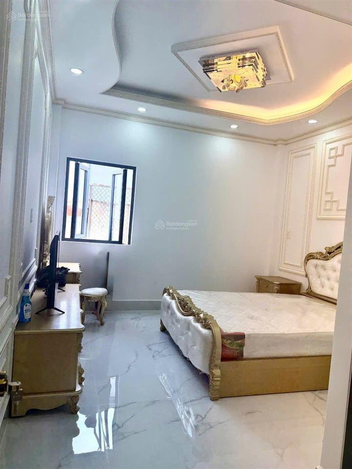 Bán nhà riêng 55m2 mt ngay lò gốm  võ văn kiệt