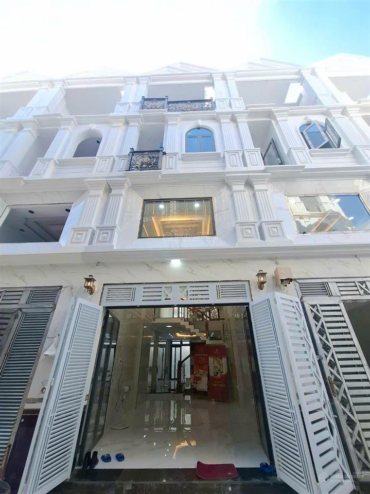 Bán nhà riêng 55m2 mt ngay lò gốm  võ văn kiệt