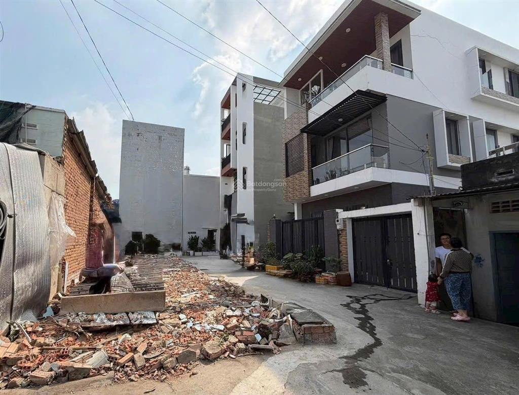 Bán đất 2 mặt tiền đường số 1, phường tam phú. *diện tích đất công nhận 70.4m2 (4m x 17.6m