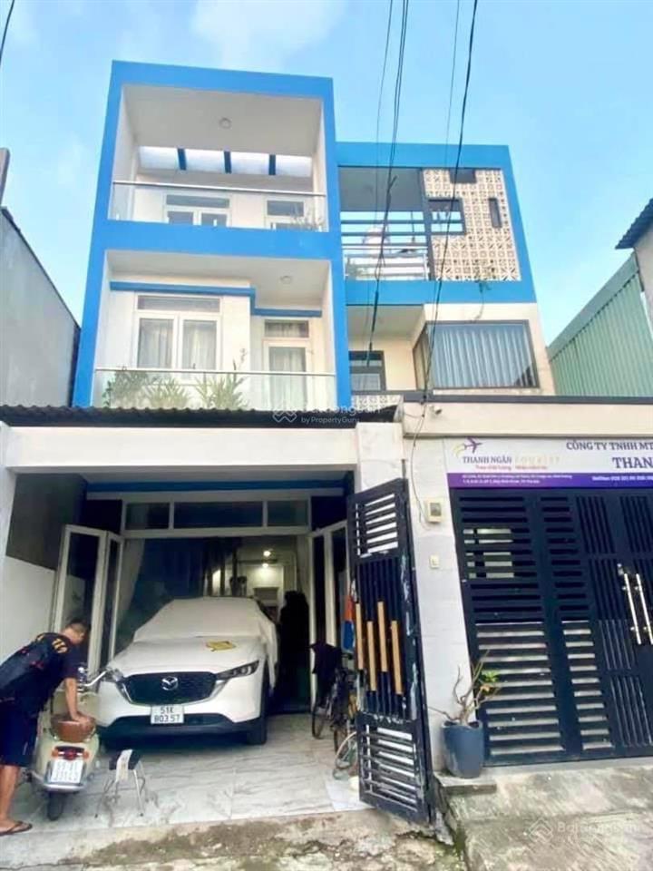Bán nhà đường số 12, phường hiệp bình phước. hẻm xe hơi, nhà 1 trệt 2 lầu có 3pn 2wc
