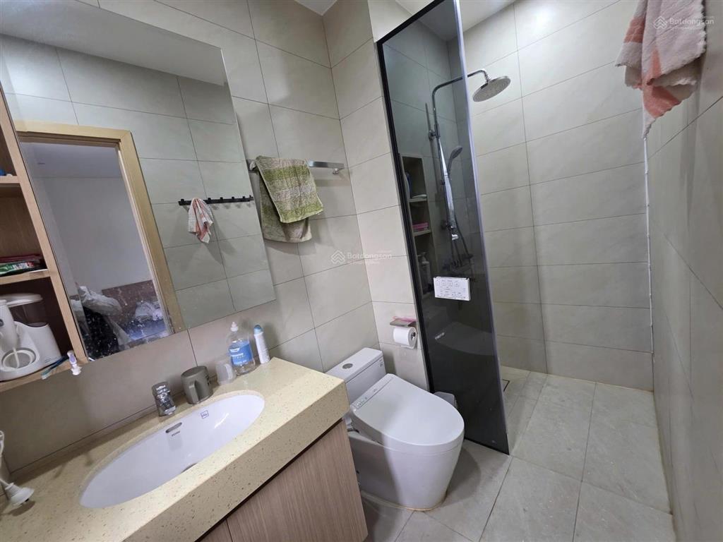 ** bán nhà mặt tiền đường 34. phường thủ đức linh đông cũ . nhà 1 trệt 2 lầu 1 tum sân