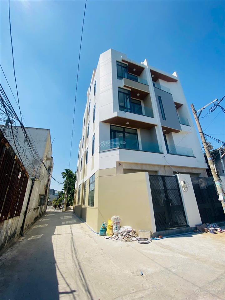 * giá  8.6 tỷ ( tl )
* bán nhà 2 mặt hẻm đường số 41. phường linh đông. hẻm nhựa xe hơi quay