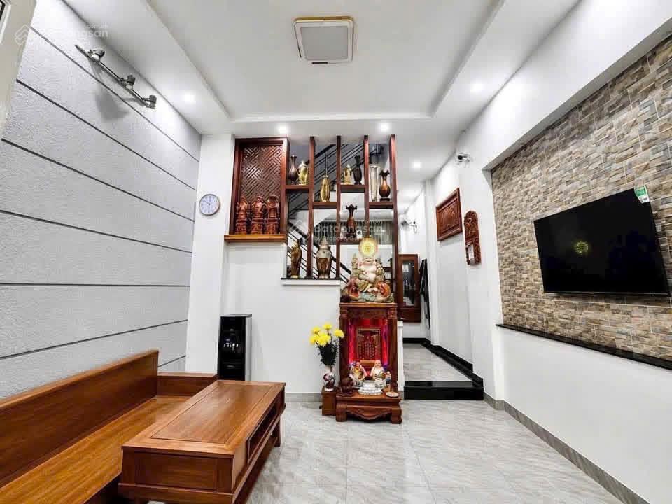* giá  6.8 tỷ ( tl )
* bán nhà đường số 30. phường linh đông. hẻm nhựa xe hơi. nhà 1 trệt