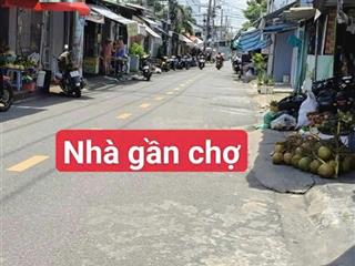 Bán nhà đường số 4, phường tam phú. hẻm xe hơi, nhà 1 trệt 1 lầu có 3pn 2wc