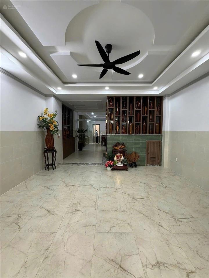 Bán chdv đường số 8 phường linh tây, chdv 1 trệt 3 lầu+t có 7 phòng 28  30m2 siêu rộng thu nhập80t