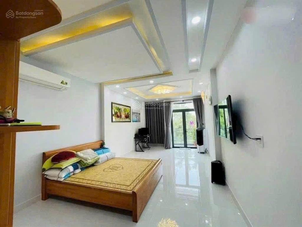 Ngon bán nhà mặt tiền số  đường 7.3m  p. linh tây  105.8m vị trí đắc địa  khu vực sầm uất