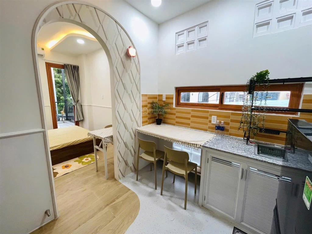 Bán căn hộ dịch vụ lý tế xuyên. phường linh đông. hẻm nhự