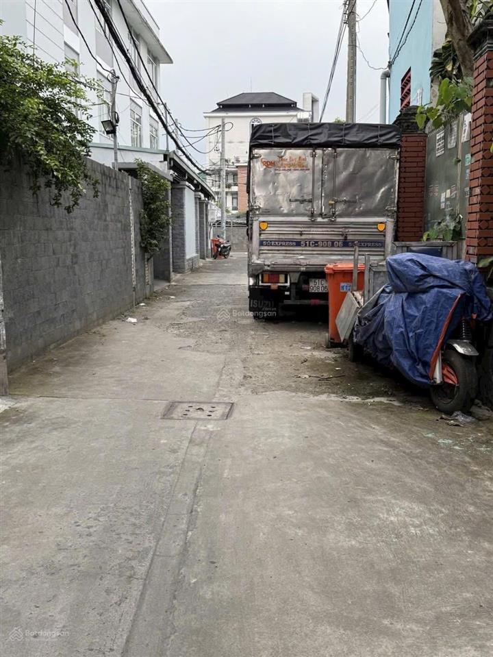 Căn hộ dịch vụ 4 tầng  dòng tiền 39 triệu/ tháng
 giá  8,2 tỷ
 chủ cần tiền bán căn