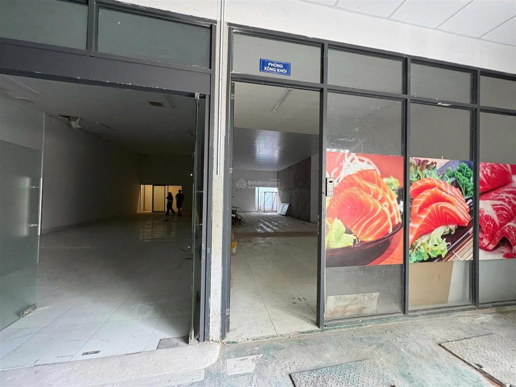 Em quân! cho thuê mbkd  kho diện tích 10x20m tại trung tâm an phú quận 2 giá 35tr/tháng