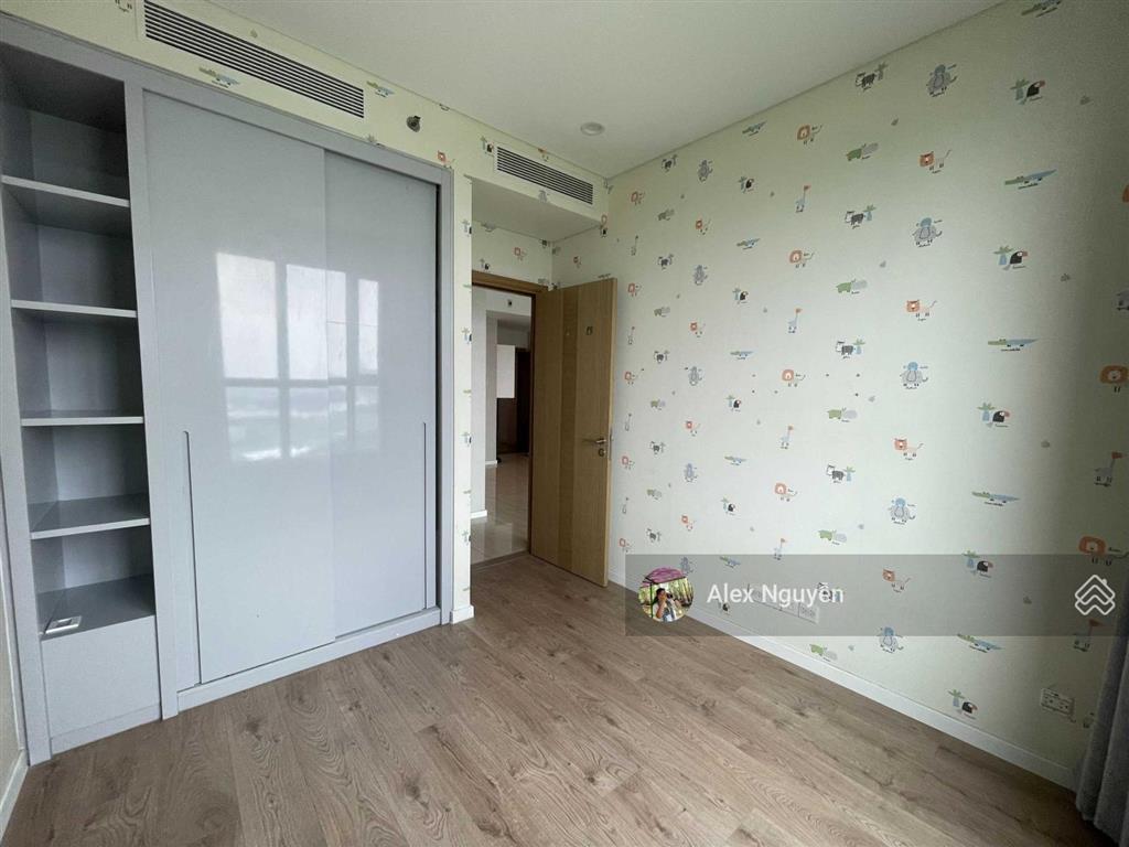 Căn hộ nội thất cơ bản tại sadora  khu đô thị sala thủ thiêm. 2pn  88m2 chỉ với 25tr/tháng