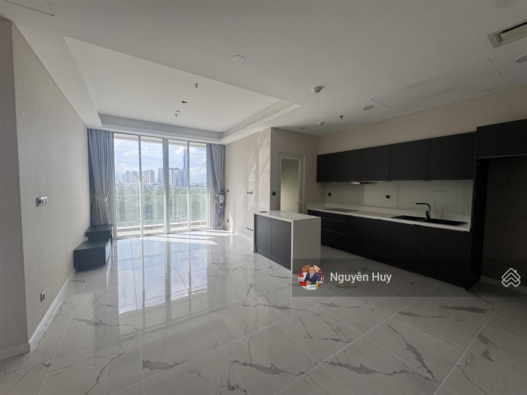 Căn hộ cao cấp sarina 2pn  2wc. view landmark81 , giá thuê 28tr/1th ntcb