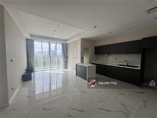 Căn hộ cao cấp sarina 2pn  2wc. view landmark81 , giá thuê 28tr/1th ntcb