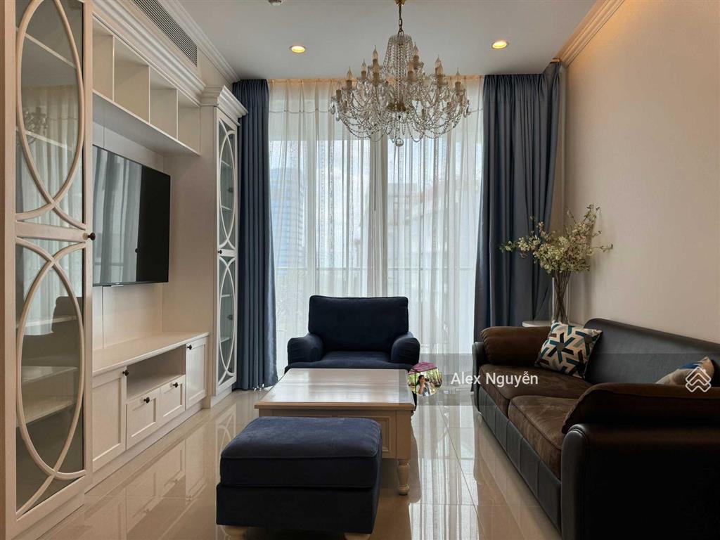 Căn hộ cao cấp kế thiso mall  sarimi 3pn  113m2. view công viên sala. giá thuê 40tr/1 tháng