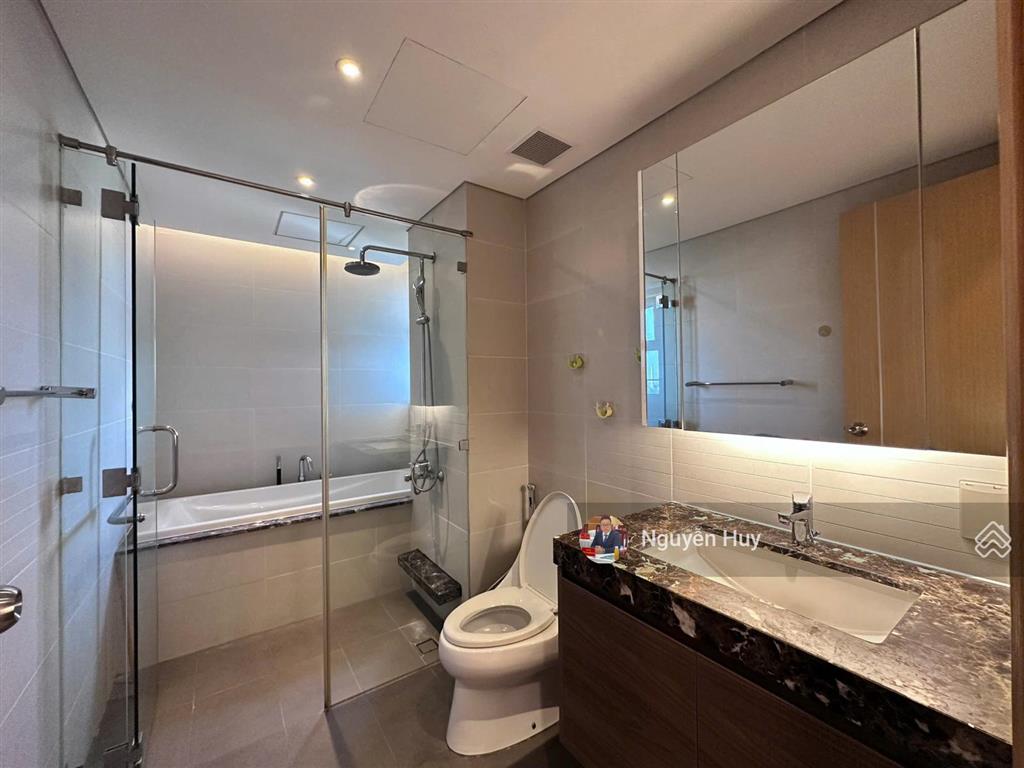 Căn hộ cao cấp khu đô thị sala  sarimi 3pn diện tích 136m2 view công viên giá thuê 40tr/1 tháng