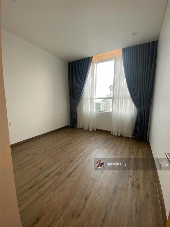 Bán căn hộ khu đô thị sala  sarimi. 131m2 3 phòng  view công viên. 32 tỷ all in thương lượng