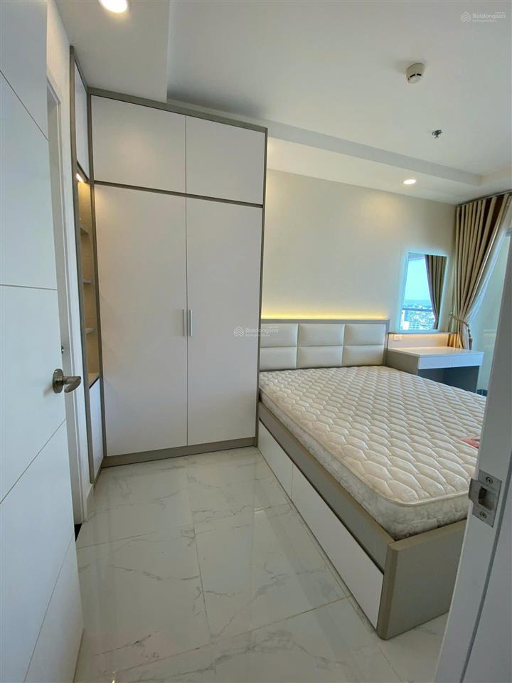 Cho thuê park legend hoàng văn thụ, tân bình dt 70m2, 2pn, giá 15tr/th,  0899 552 *** dũng