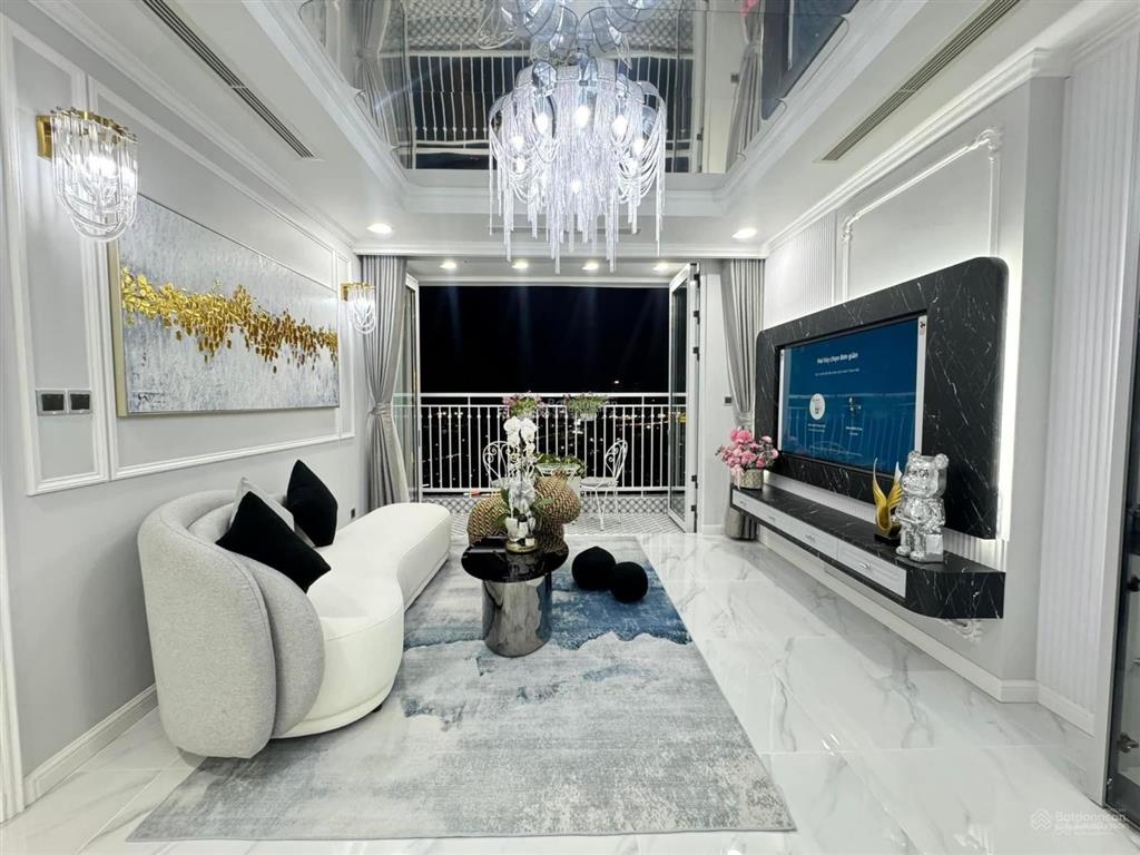 Cho thuê chcc richstar, rs1  93m2, 3pn, 2wc, giá ưu đãi 14tr/th  0899 552 *** nhà mới đẹp