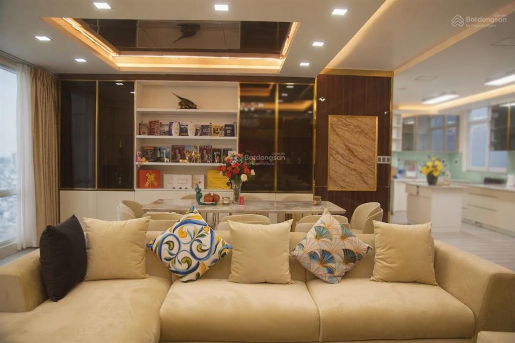Cho thuê chcc the flemington, 220m2, 4pn, 3wc, giá 30tr/th, ban công rộng,  0899 552 ***