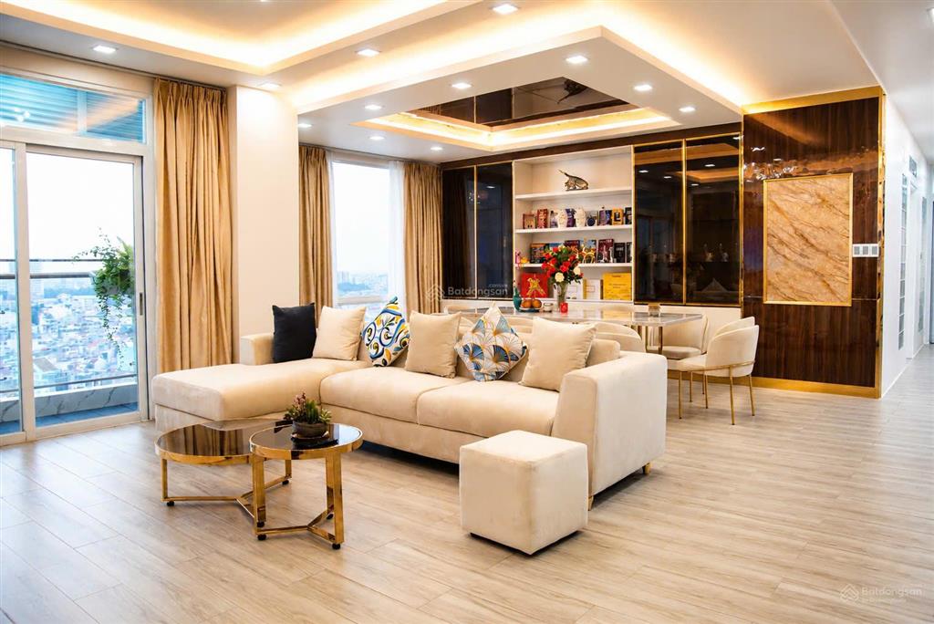 Cho thuê chcc the flemington, 220m2, 4pn, 3wc, giá 30tr/th, ban công rộng,  0899 552 ***