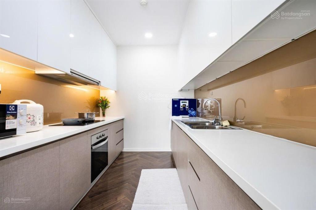 Cho thuê chcc oriental plaza, âu cơ, tân phú, 85m2, 2pn, 2wc, giá 11tr,  0899 552 ***