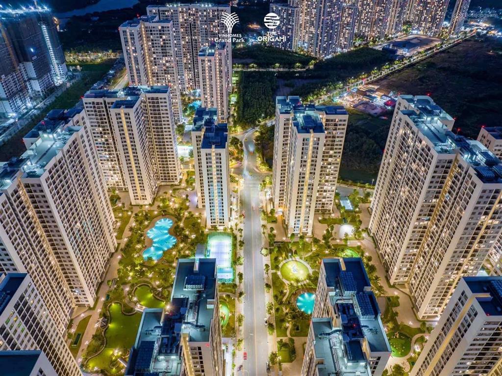 Giỏ hàng cắt lỗ vinhomes grand park|studio 1.6tỷ  2pn 2.6tỷ  3pn 3.55tỷ|sổ hồng  giá thật