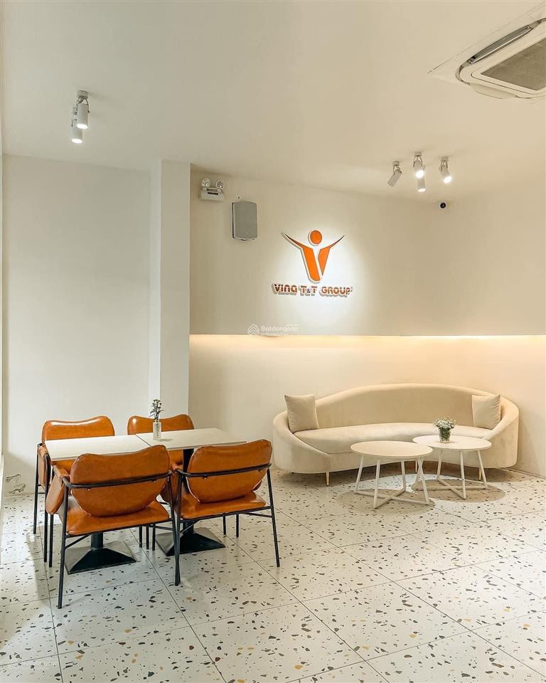 Rẻ nhất mặt tiền calmette  (4 x 20m, 80m2) 4 tầng thang máy  hđt 80 triệu/ tháng  hạ về 42 tỷ tl