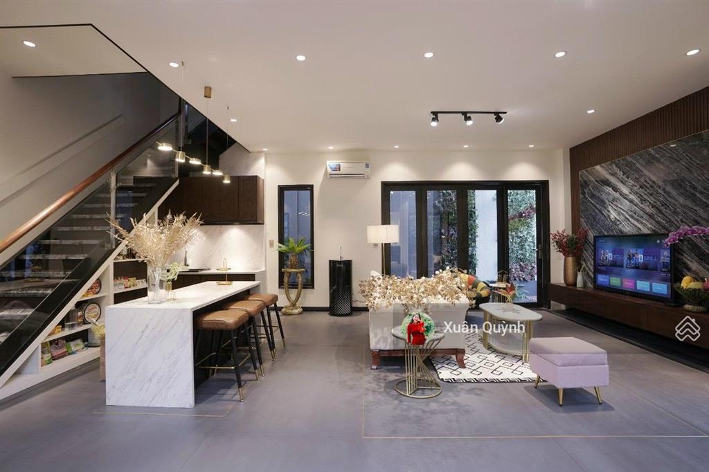 Tốt nhất an khánh  lô nhà đất mt đường số cách trần lựu 100m  khu đồng bộ 15x17m  giá chỉ 40 tỷ