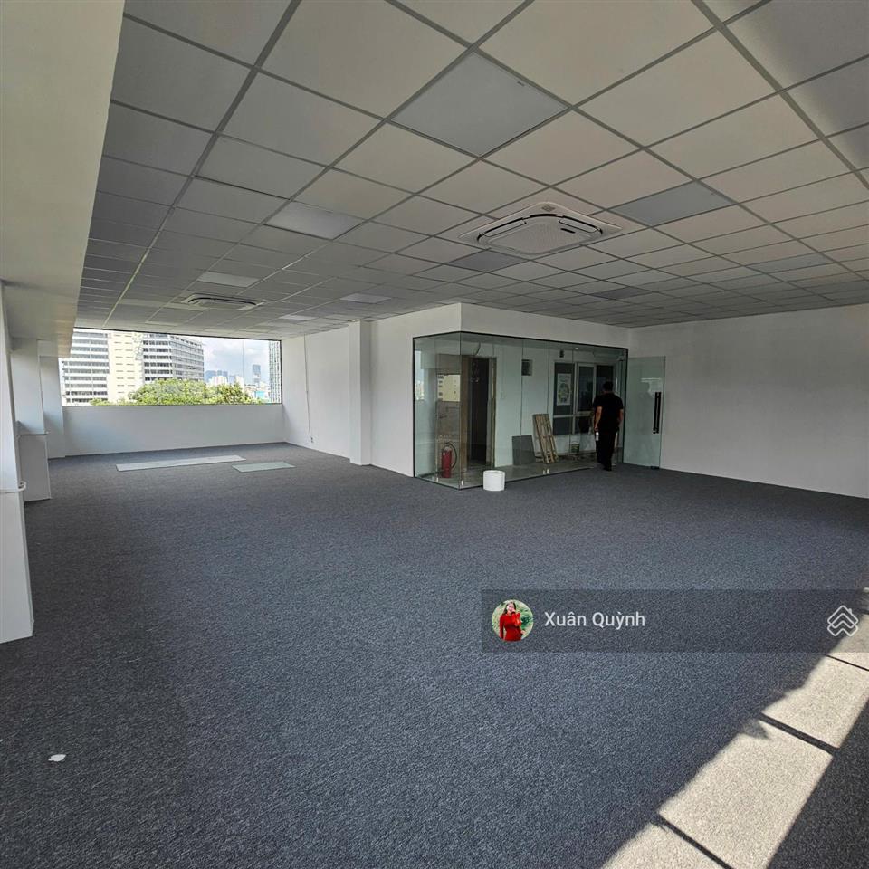 Building ngay nguyễn văn trỗi quận phú nhuận góc 2 mặt tiền ~ 2500m2 sàn hđt 5,4 tỷ  giá 120 tỷ