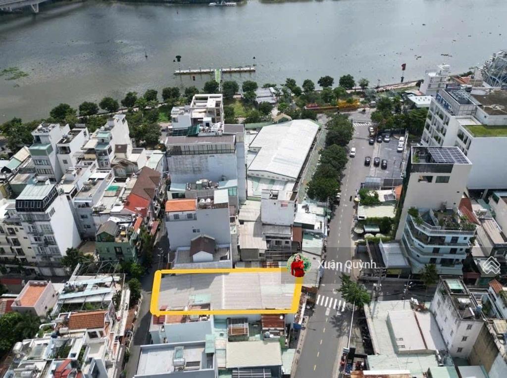 Nợ bank 71 tỷ, bán rẻ! 328.57m2  đơn giá 280 triệu/m2 mặt tiền xuân thủy xây cao 1 hầm  6 tầng