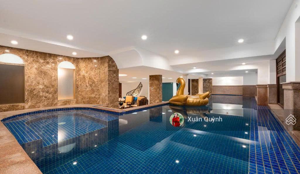 Biệt thự ven sông an phú quận 2  634m2 đất chi phí xây dựng 40 tỷ kết cấu hầm 4 tầng hạ về 115 tỷ.