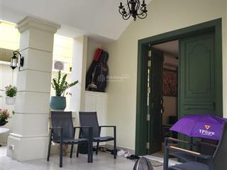 Biệt thự 30.5 tỷ 250m2 4 tầng kiên cố đầy đủ nội thất bình hưng hồ chí minh gấp bán 0907 881 ***