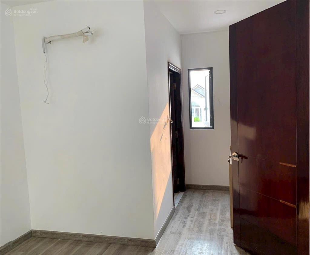 Cho thuê phòng trống không nội thất phố trung sơn