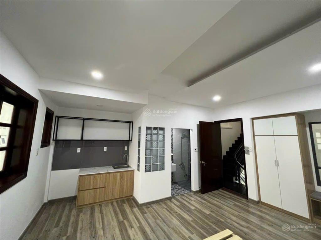 Cho thuê phòng trống không nội thất phố trung sơn