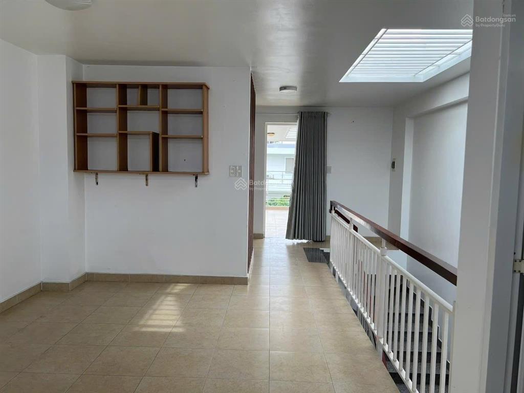 Nhà bán 4 tầng đường số cao lỗ chánh hưng đang có hợp đồng thuê 18 triệu