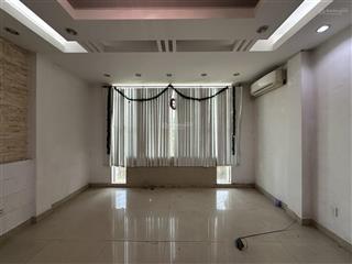 Cho thuê văn phòng trống suốt có máy lạnh ưu tiên công ty ít nhân sự 6 triệu 1 tháng