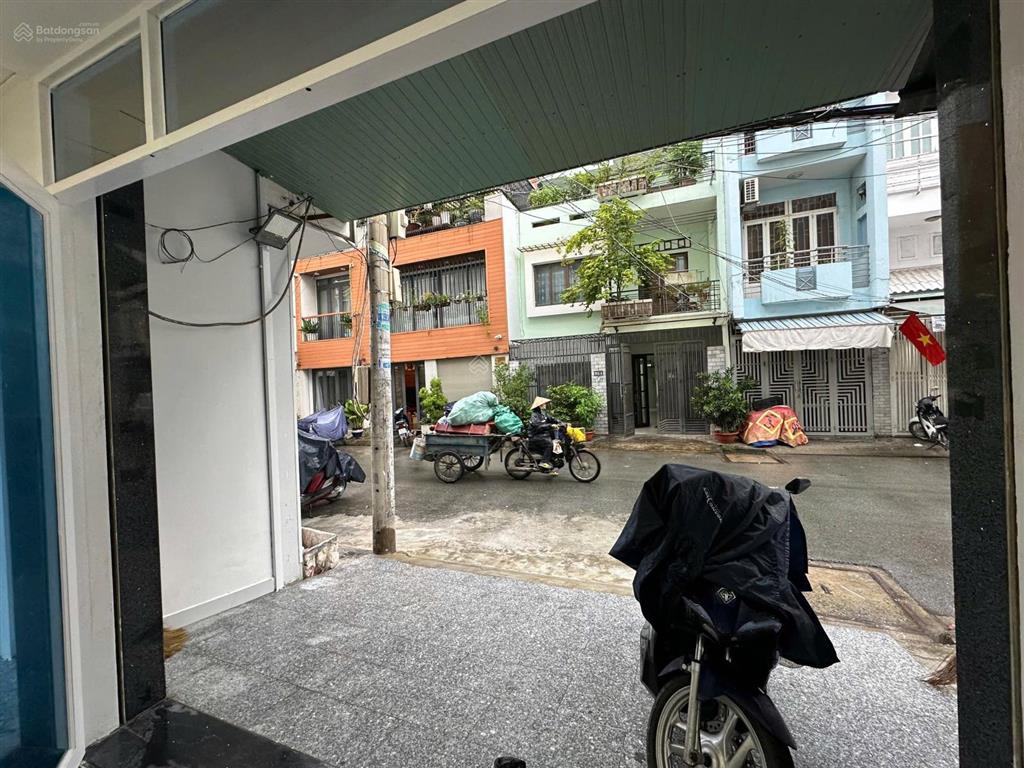 Cho thuê mặt bằng tầng trệt làm văn phòng đường số lâm văn bền